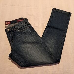 Lucky Brand women's size 10 x 30 Sofia Straight leg, stretch jeans